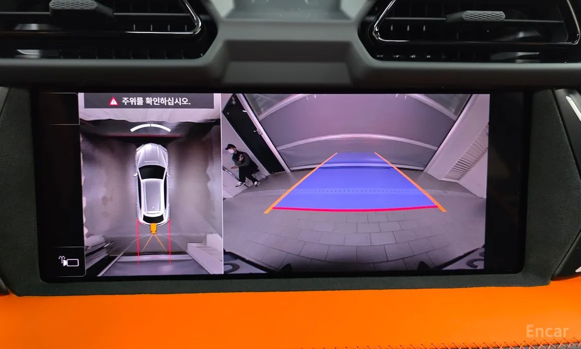 Фото 14 - Lamborghini Urus