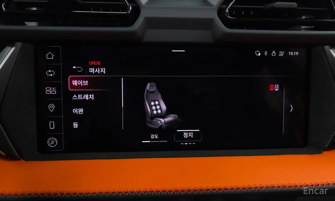 Фото 15 - Lamborghini Urus