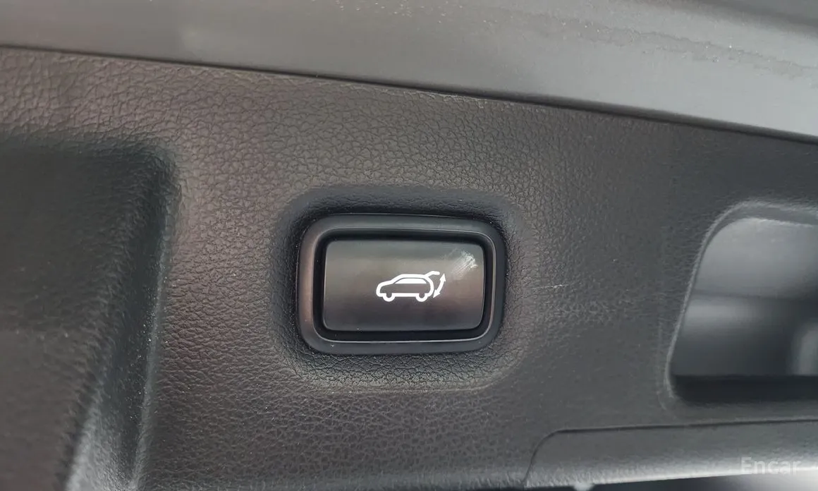 Фото 20 - Hyundai Santa Fe