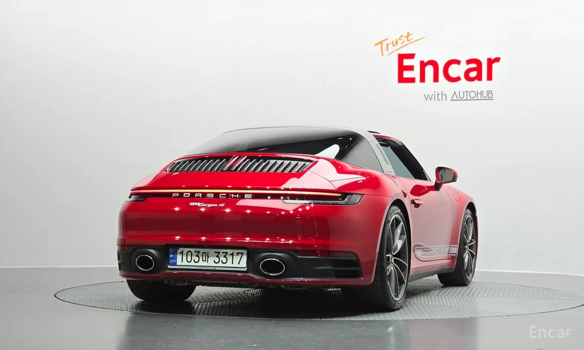 Фото 4 - Porsche 911