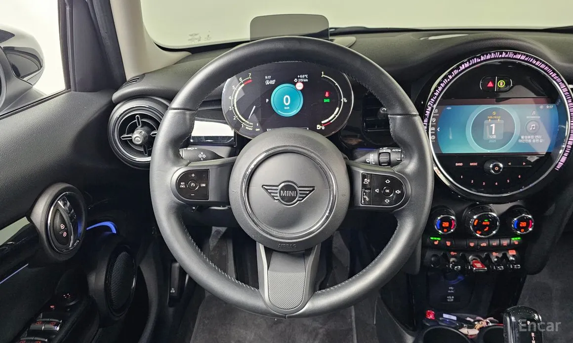 Фото 13 - Mini Cooper