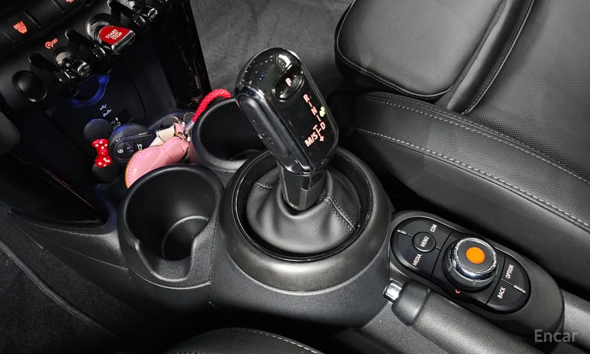 Фото 9 - Mini Cooper