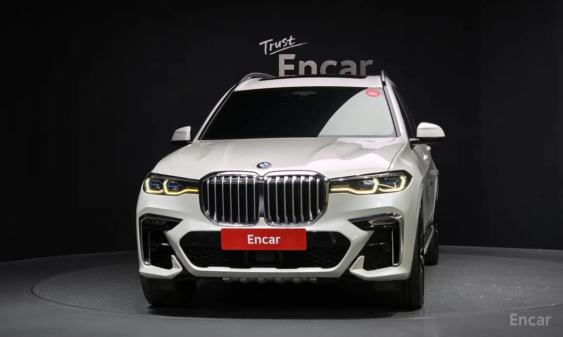 Фото 3 - BMW X7