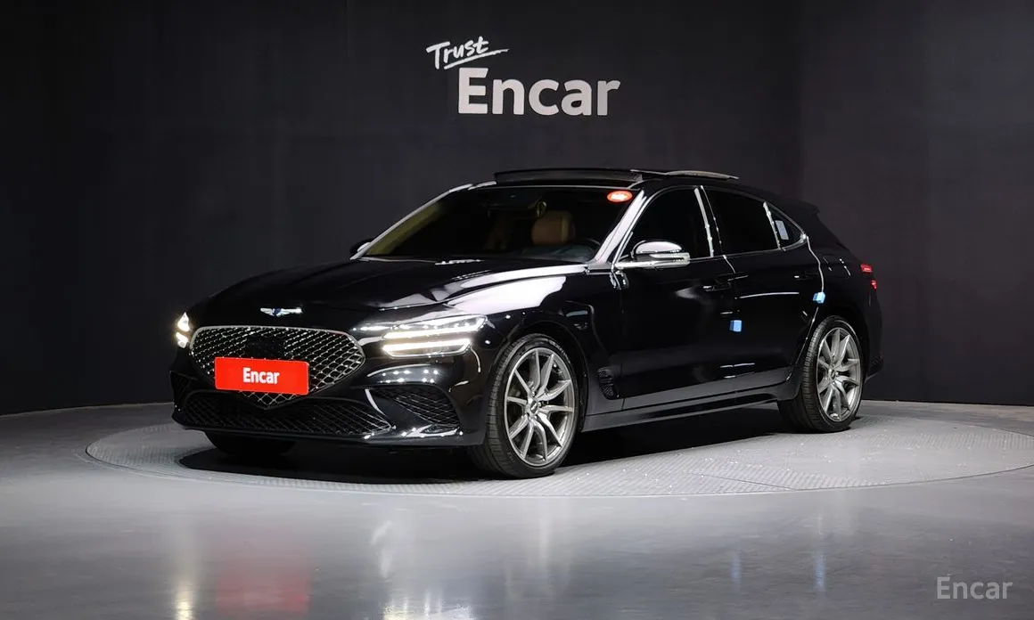 Фото 1 - Genesis G70