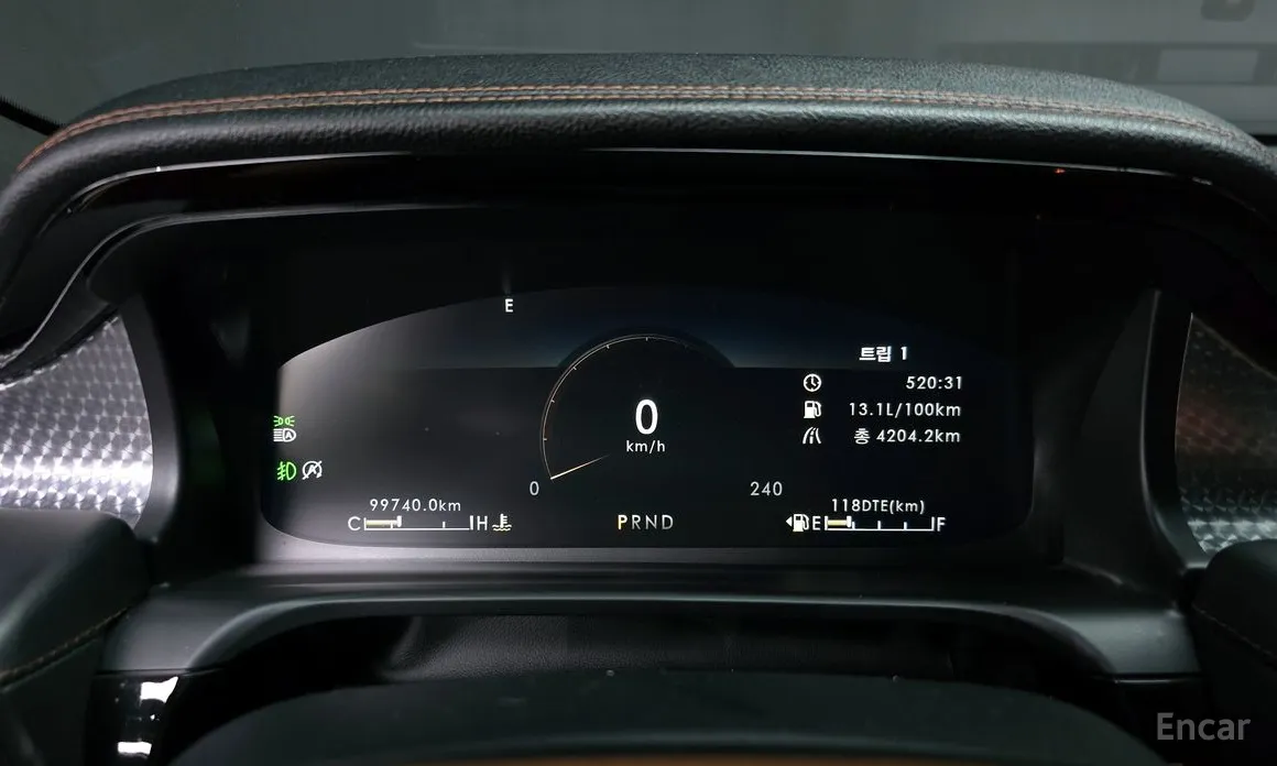 Фото 8 - Lincoln Aviator