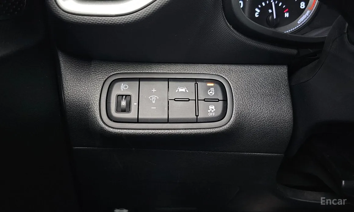 Фото 15 - Hyundai Venue