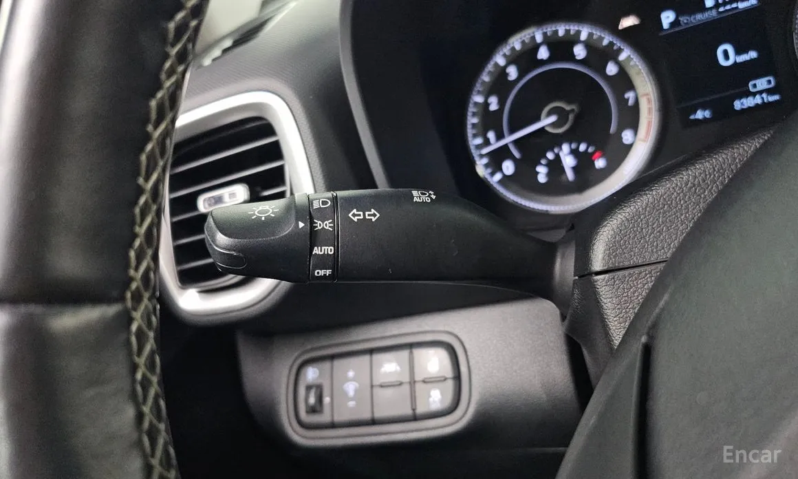 Фото 16 - Hyundai Venue