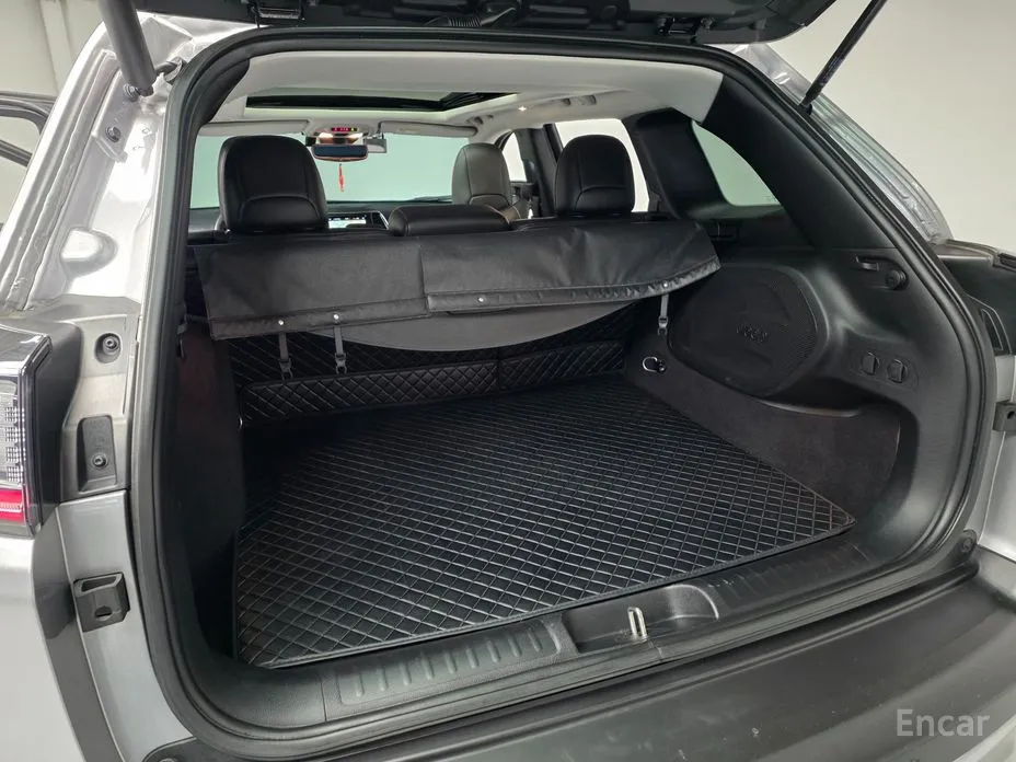 Фото 19 - Jeep Cherokee