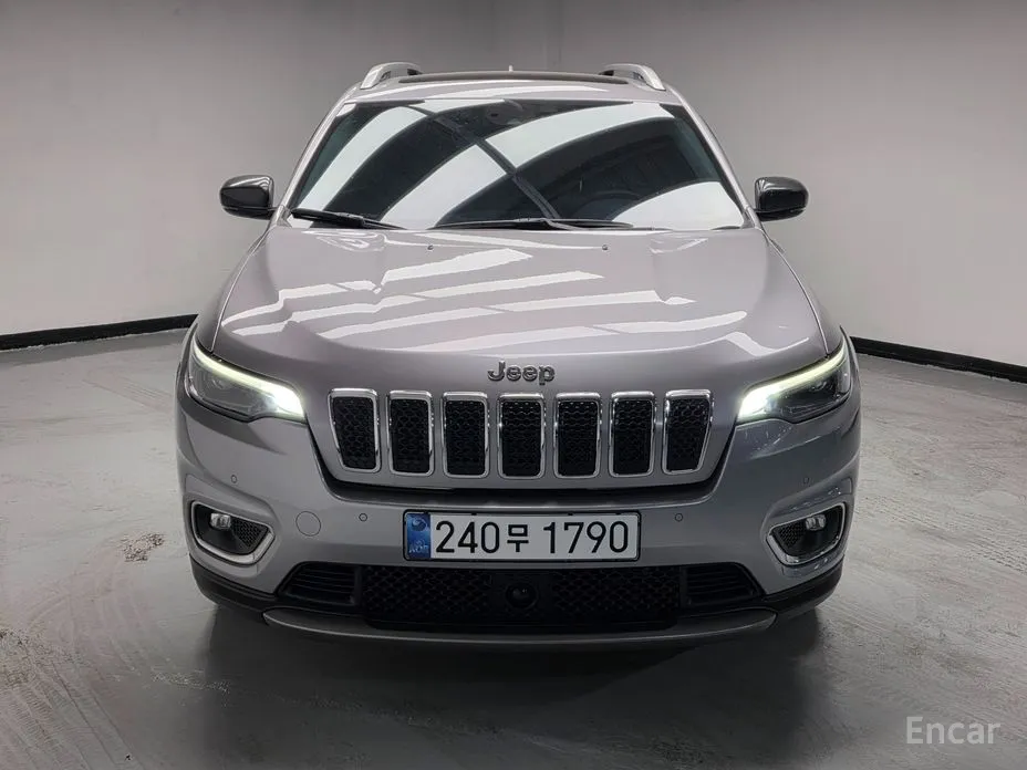 Фото 3 - Jeep Cherokee