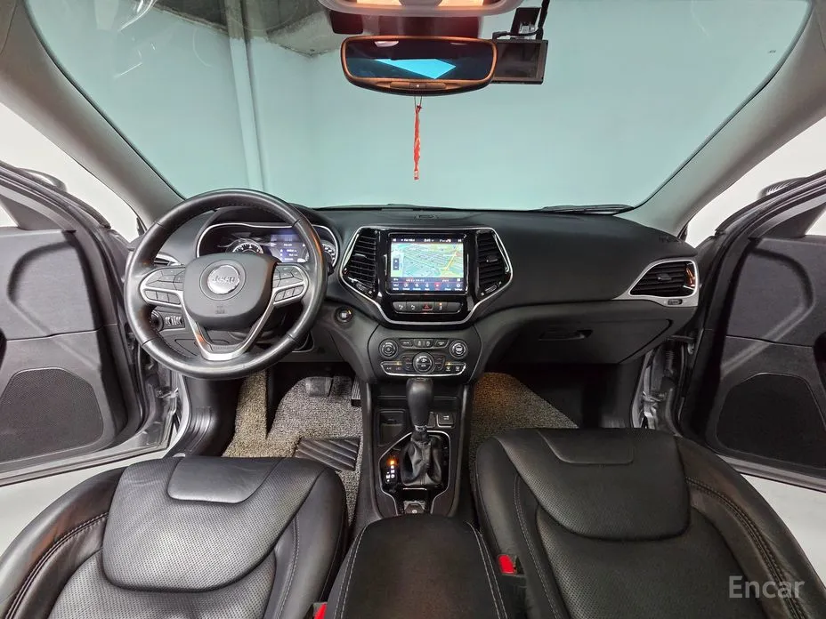 Фото 6 - Jeep Cherokee