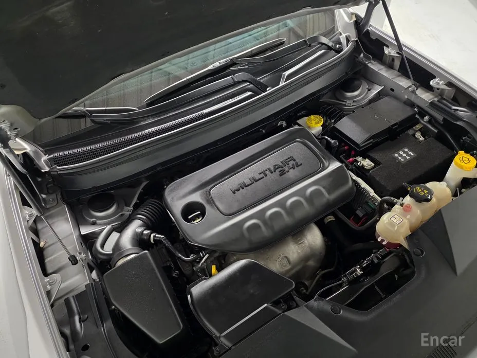 Фото 9 - Jeep Cherokee