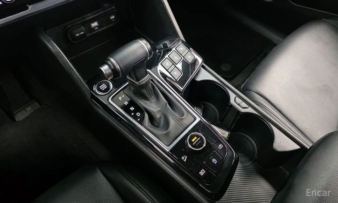 Фото 9 - Kia Sportage