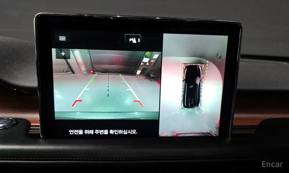 Фото 15 - Lincoln Aviator