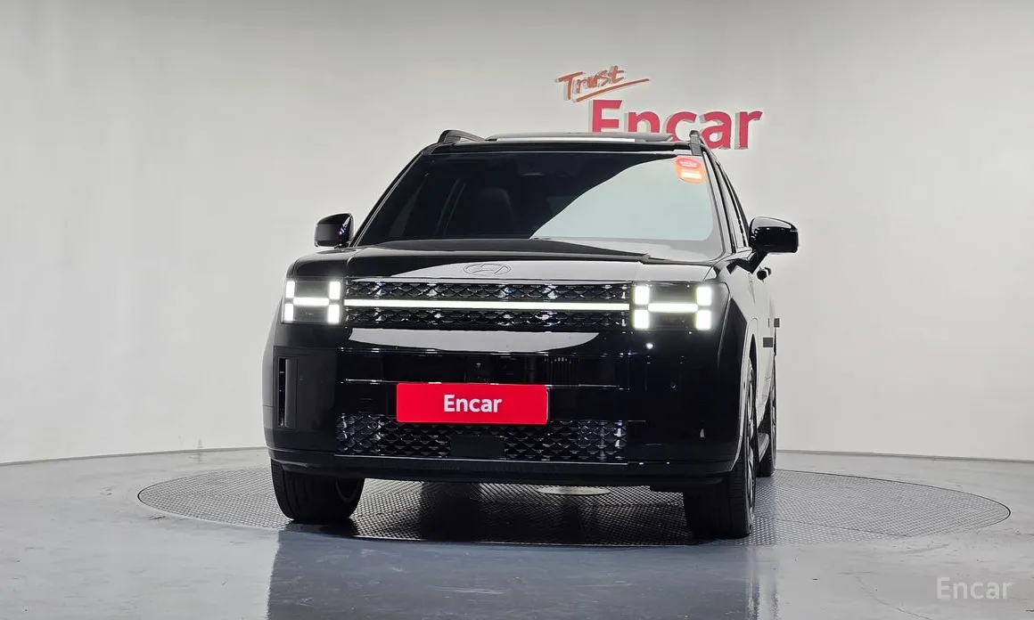 Фото 3 - Hyundai Santa Fe