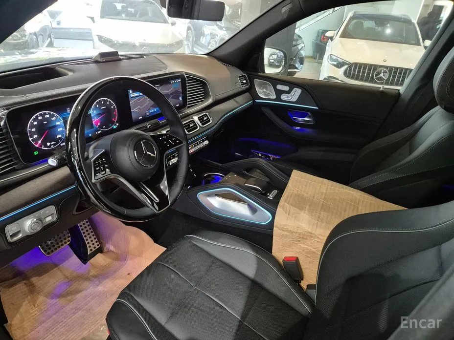 Фото 16 - Mercedes-Benz GLS-Class