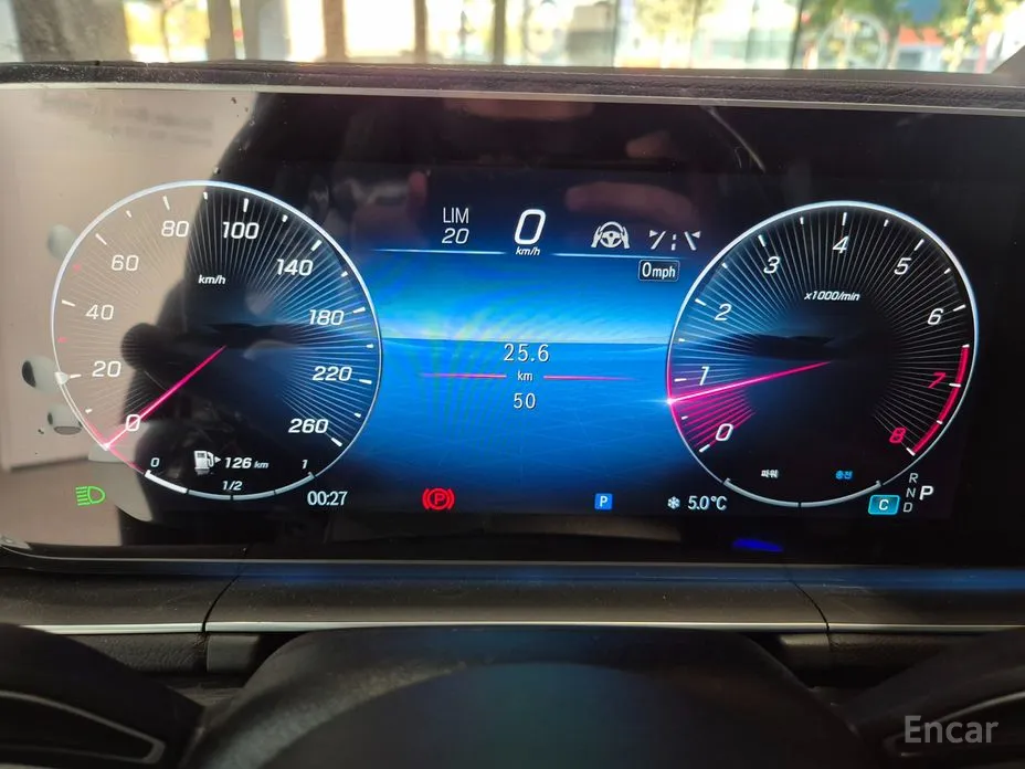 Фото 8 - Mercedes-Benz GLS-Class