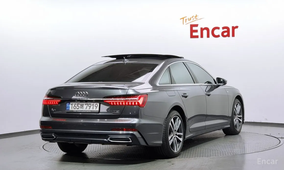 Audi A6 2019 45 TFSI Quattro Premium