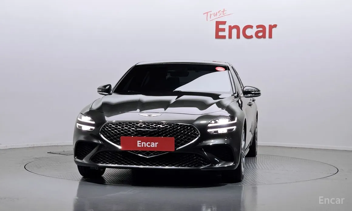 Фото 3 - Genesis G70