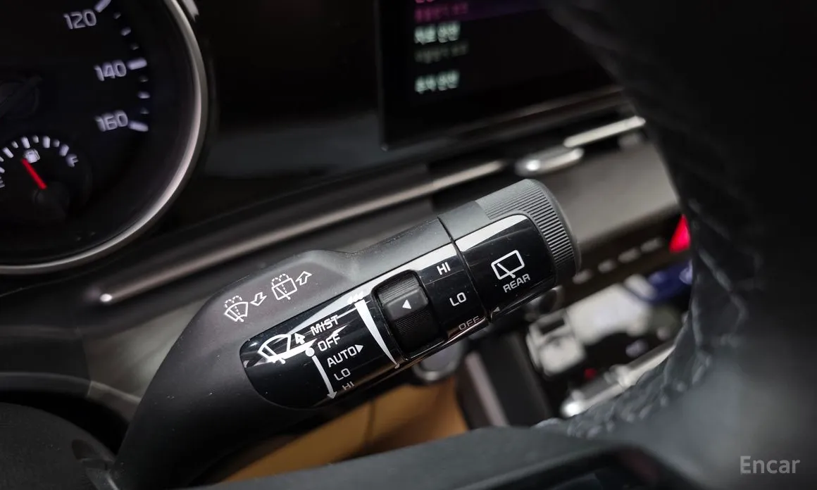 Фото 17 - Kia Carnival