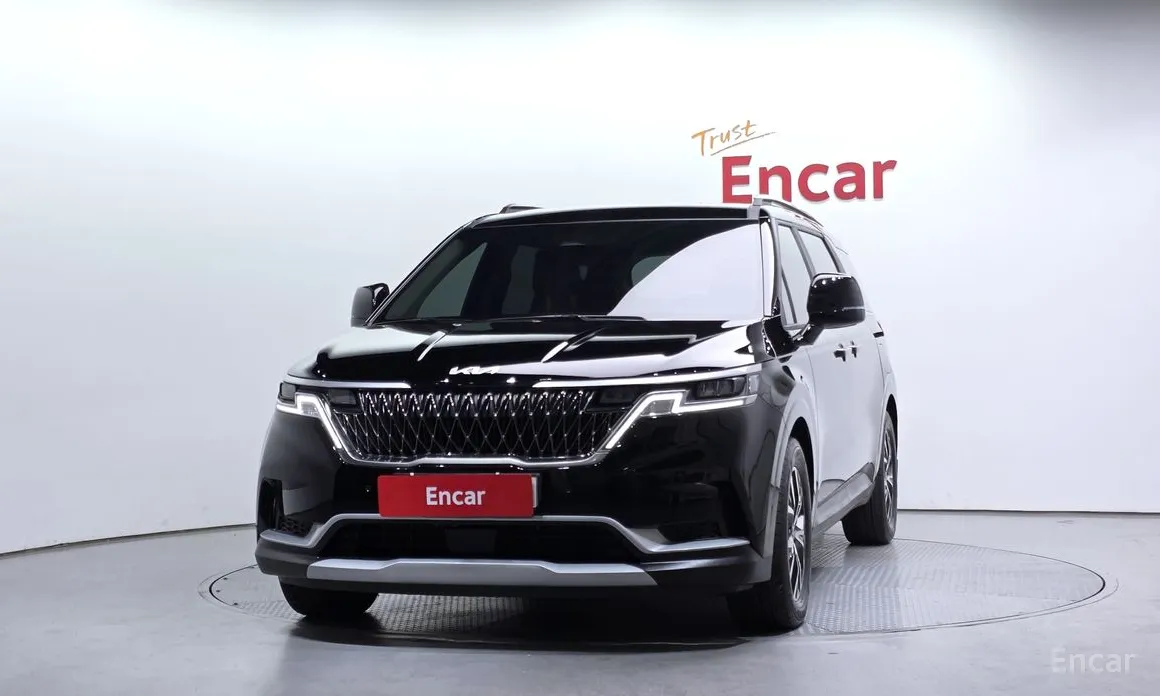 Фото 3 - Kia Carnival