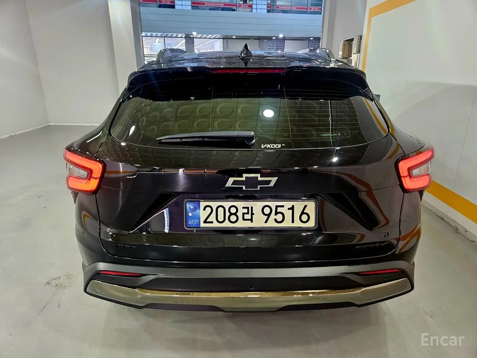 Фото 4 - Chevrolet Trax