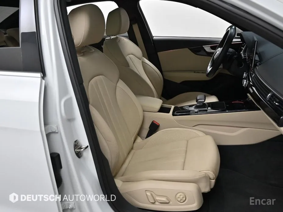 Фото 10 - Audi A4