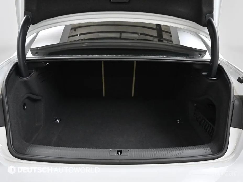 Фото 20 - Audi A4