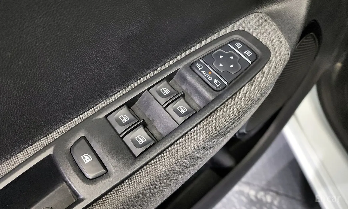 Фото 13 - Renault Zoe