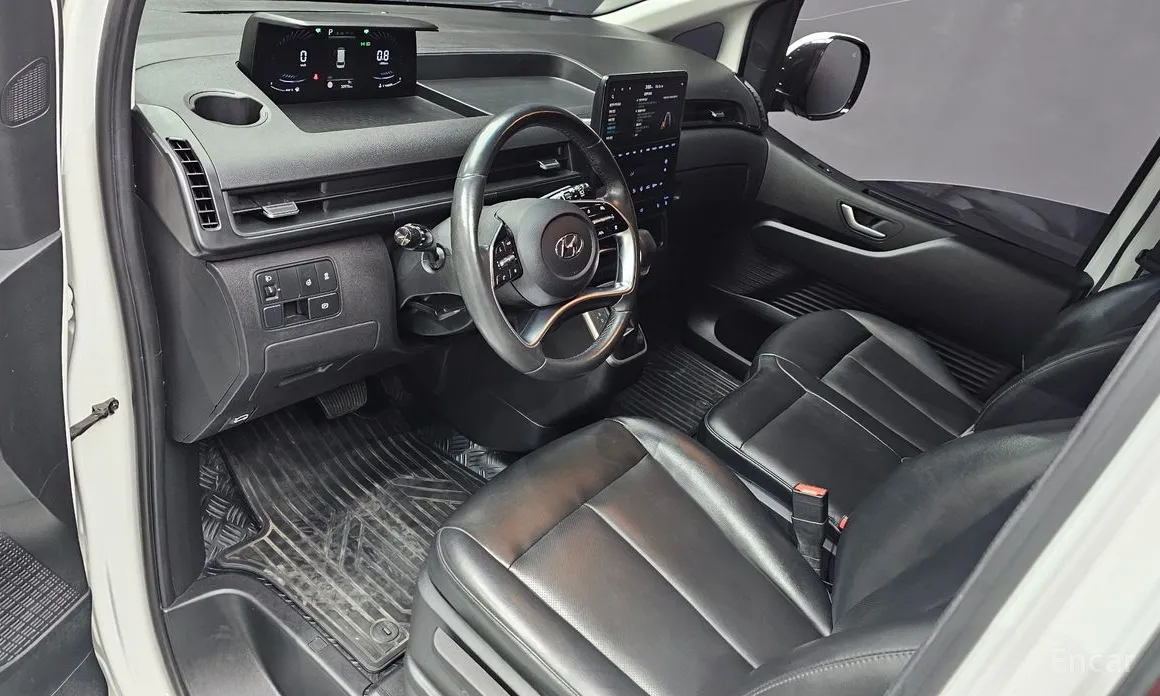 Фото 7 - Hyundai Staria