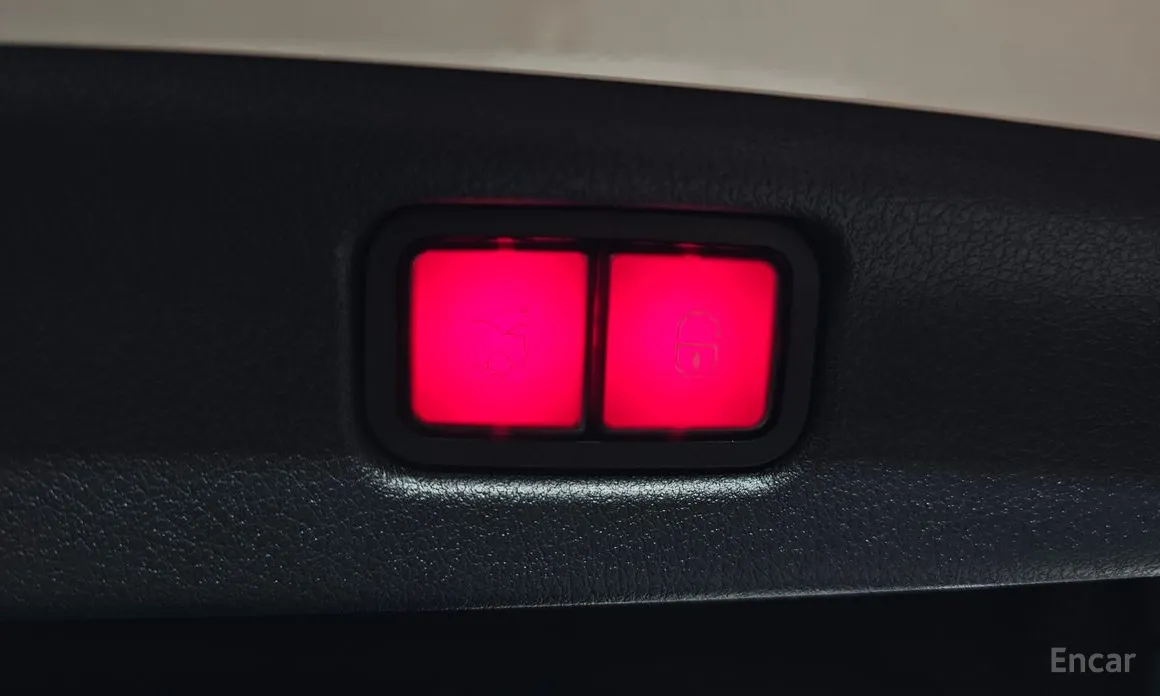 Фото 20 - Mercedes-Benz C-Class