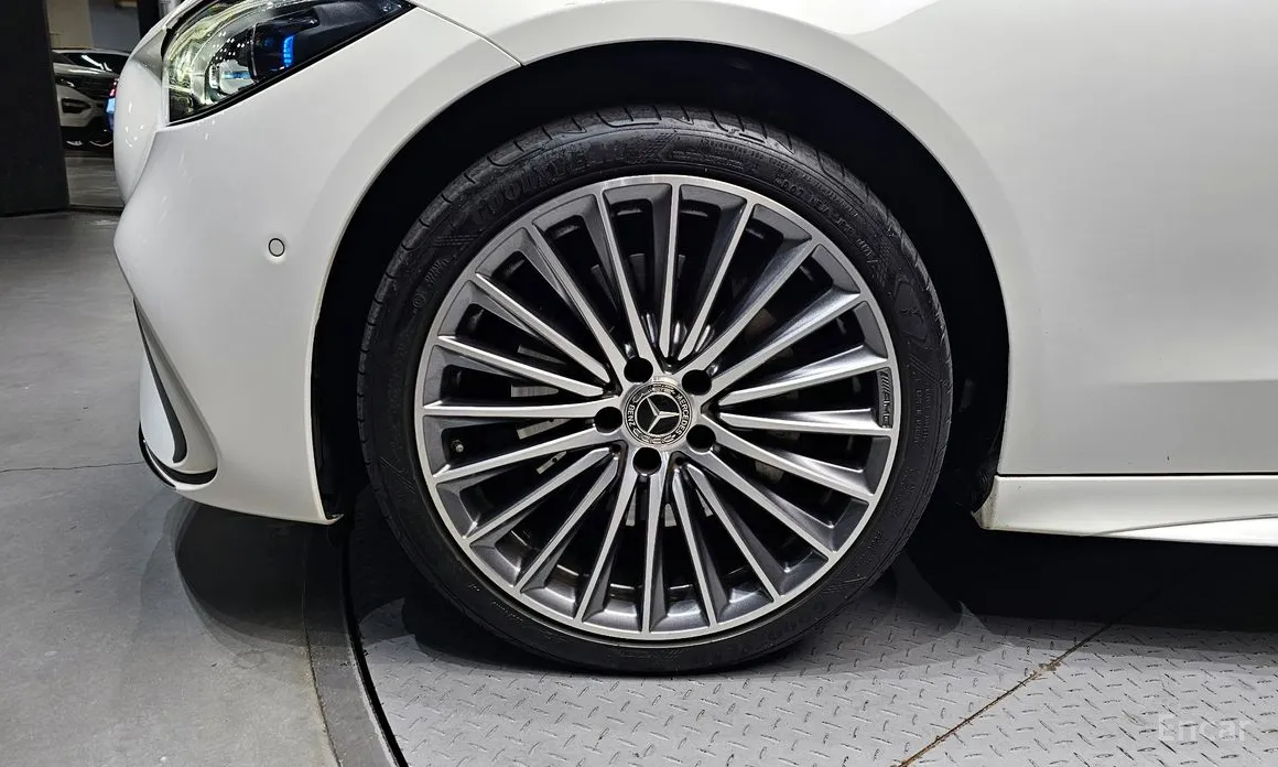 Фото 5 - Mercedes-Benz C-Class