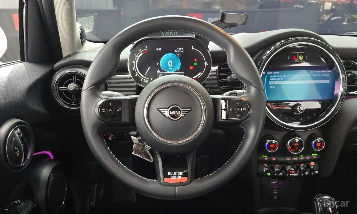 Фото 14 - Mini Cooper