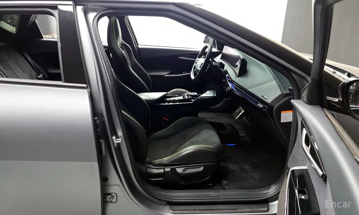 Фото 11 - Kia EV6