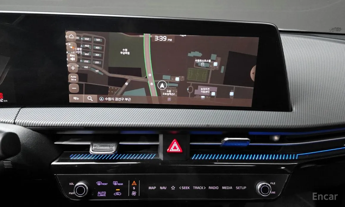 Фото 14 - Kia EV6