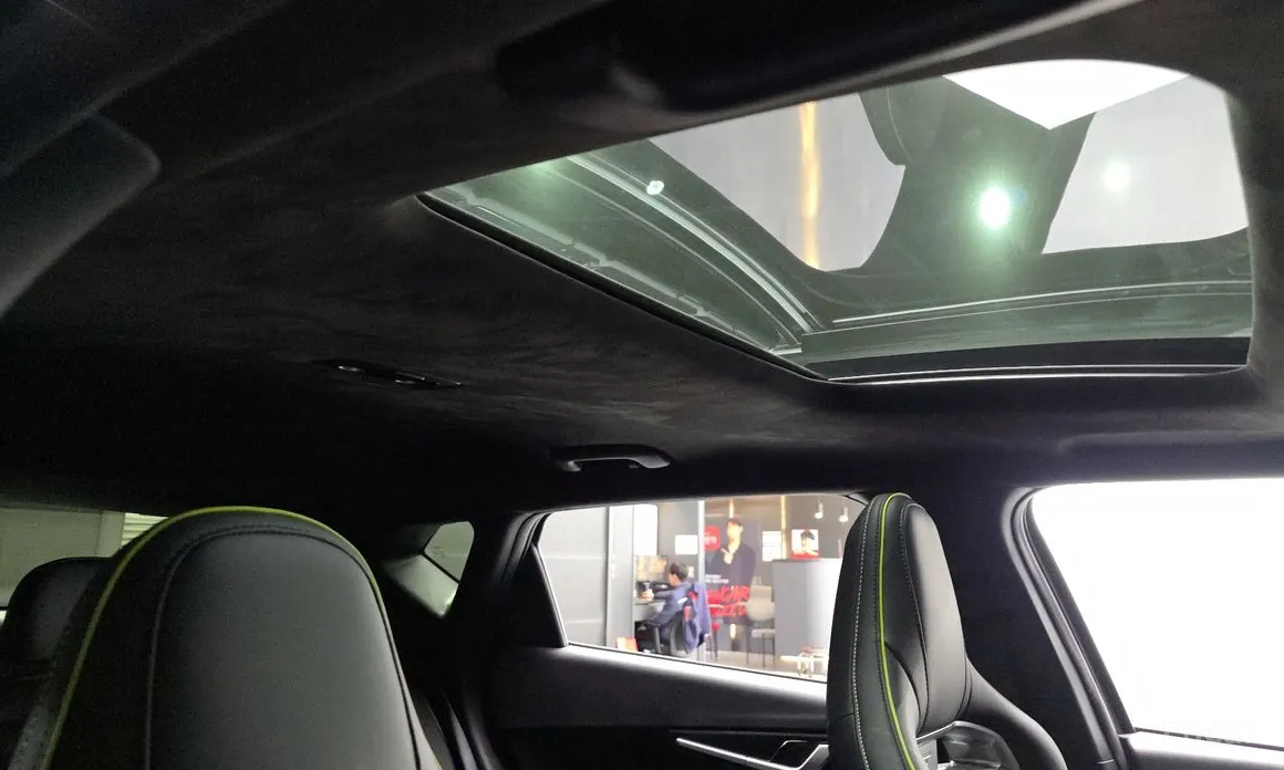 Фото 19 - Kia EV6