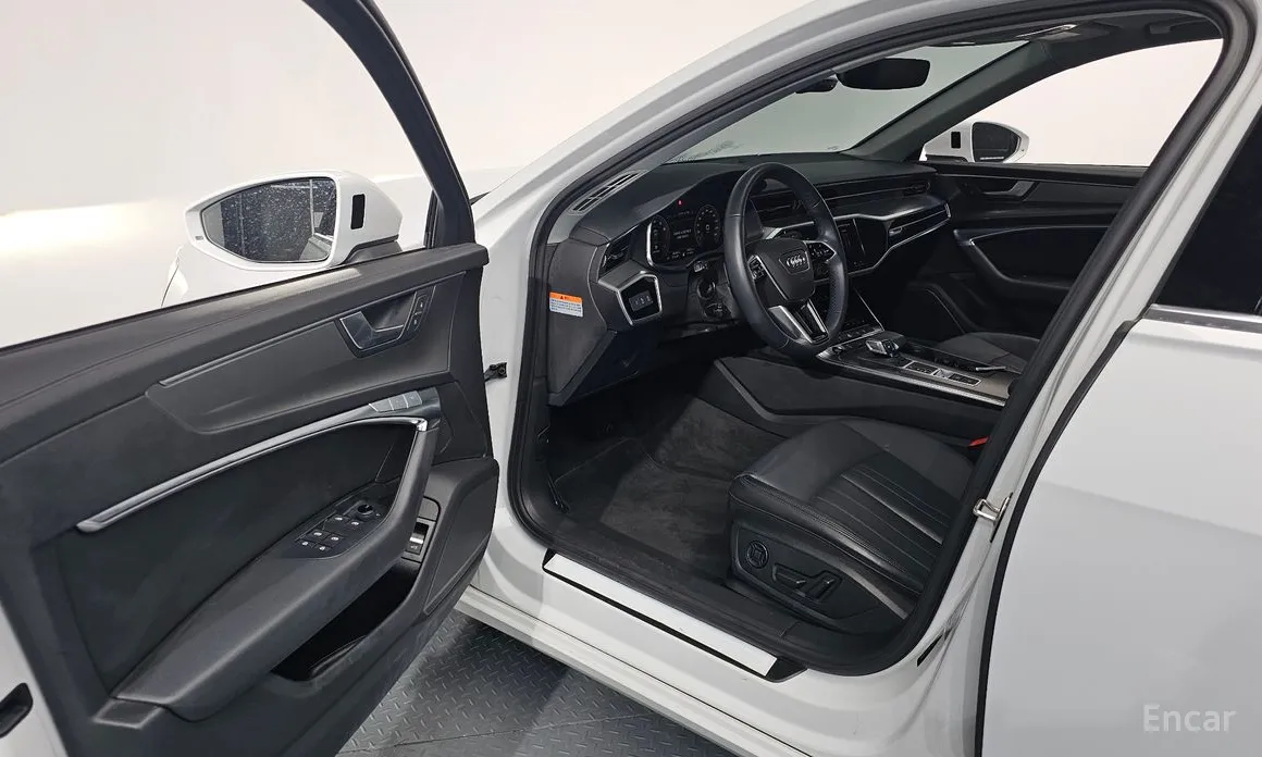 Фото 10 - Audi A6