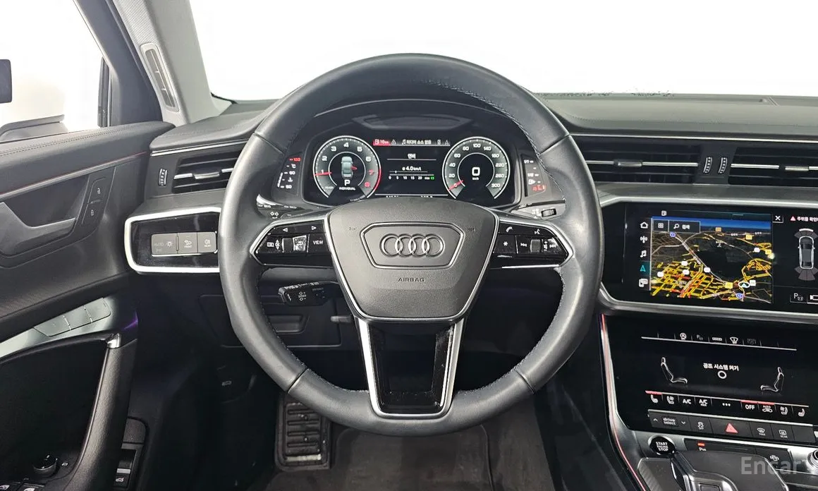 Фото 13 - Audi A6