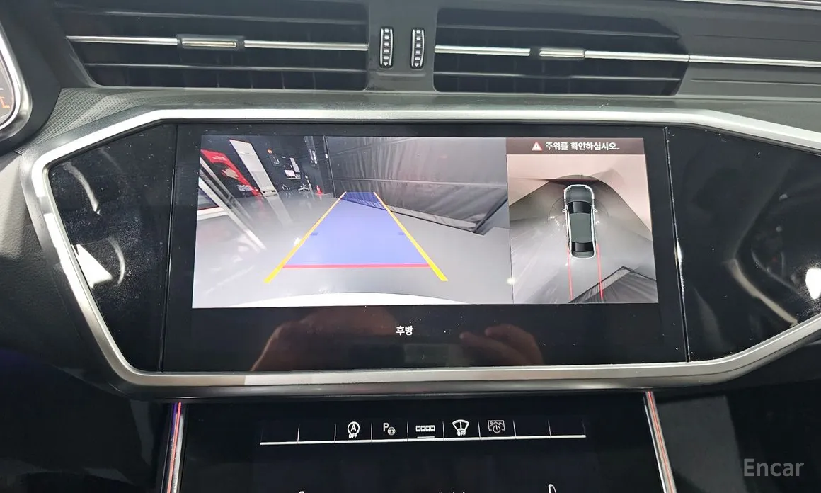 Фото 15 - Audi A6