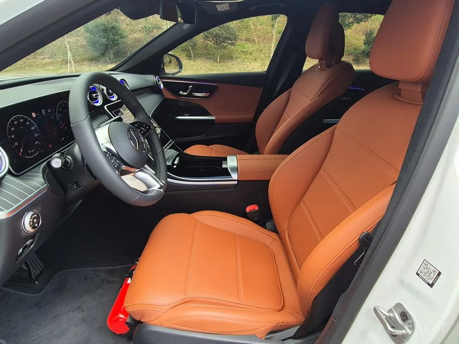 Фото 10 - Mercedes-Benz C-Class