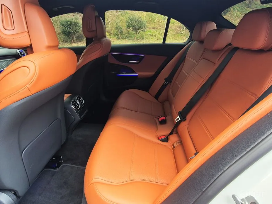 Фото 12 - Mercedes-Benz C-Class