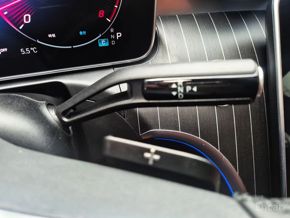 Фото 9 - Mercedes-Benz C-Class