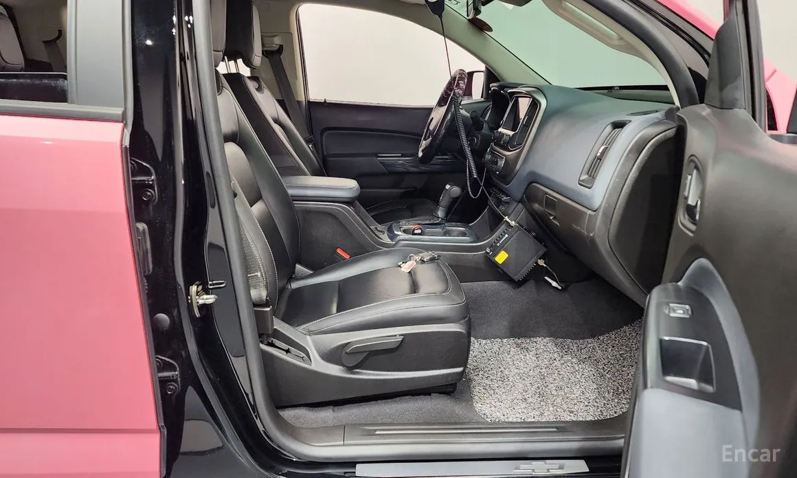 Фото 11 - Chevrolet Colorado