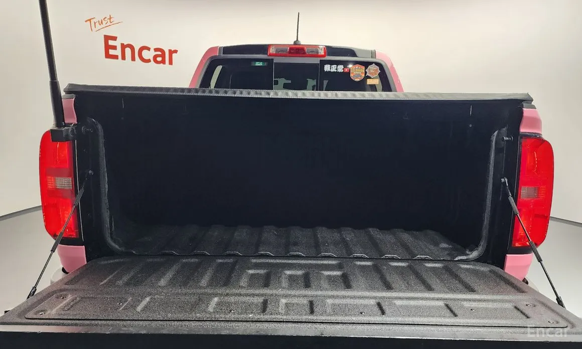 Фото 20 - Chevrolet Colorado