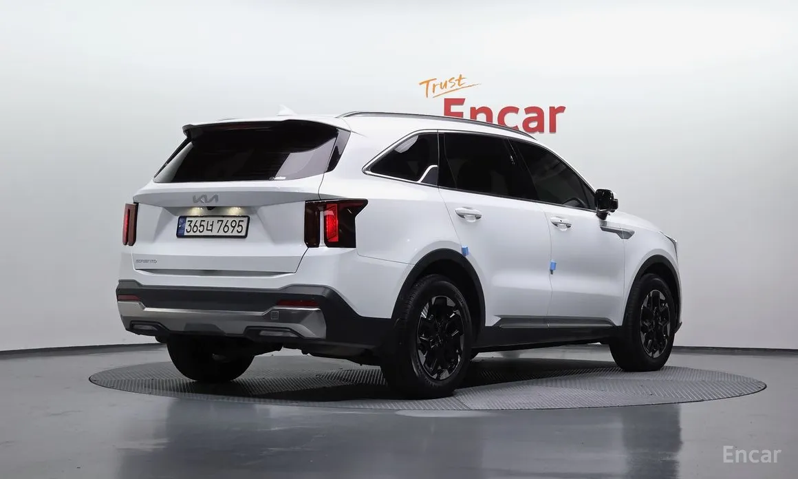 Фото 2 - Kia Sorento