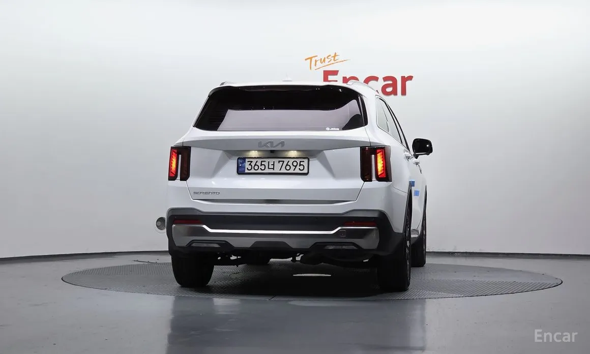 Фото 4 - Kia Sorento