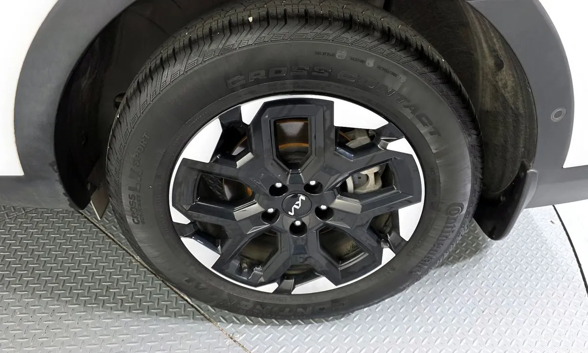 Фото 5 - Kia Sorento