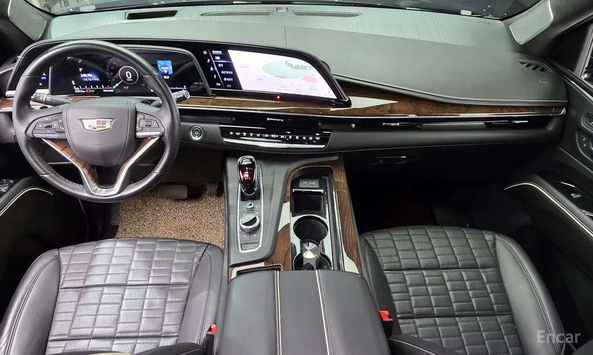 Фото 7 - Cadillac Escalade