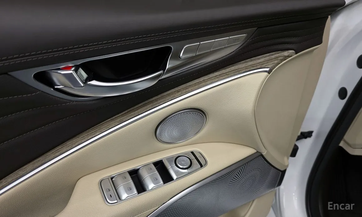 Фото 11 - Kia K9