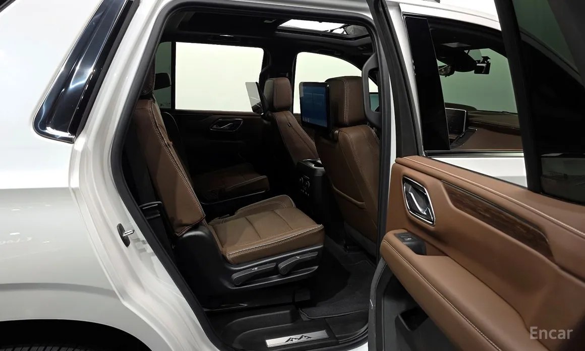 Фото 12 - Chevrolet Tahoe