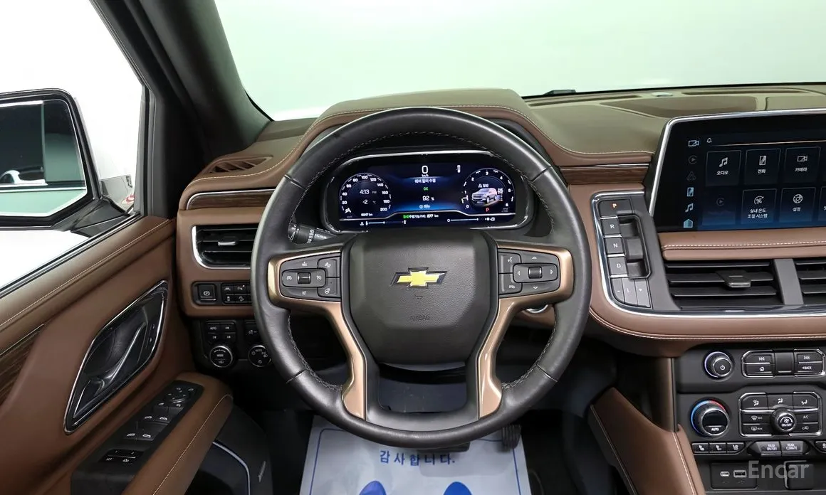 Фото 13 - Chevrolet Tahoe